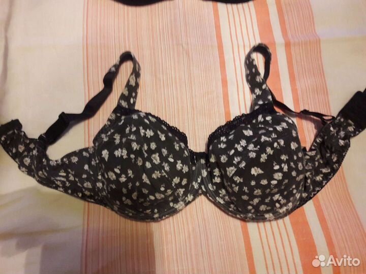 Бюстгальтера