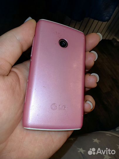 LG T300