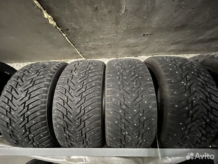 Nokian Tyres Hakkapeliitta 8 255/45 R19 104H