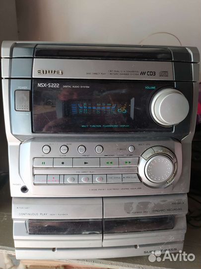 Пылесос Elenberg 1400, центр муз. aiwa NSX-5222