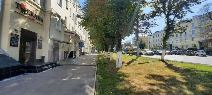 3-к. квартира, 67 м², 3/5 эт.