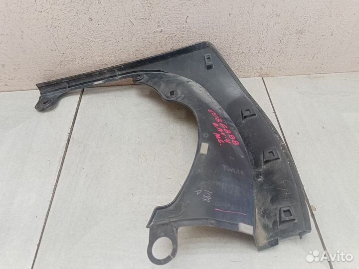 Накладка двери багажника