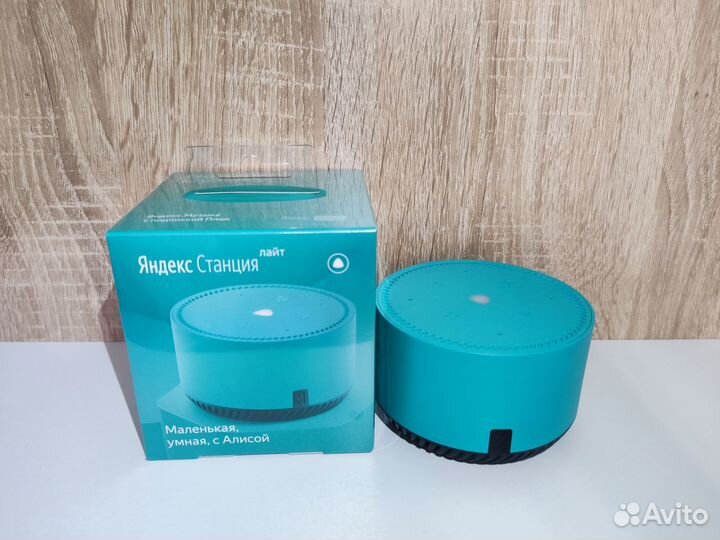 Умная колонка Яндекс Станция Лайт