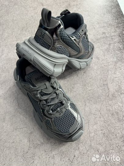 Кроссовки женские Balenciaga