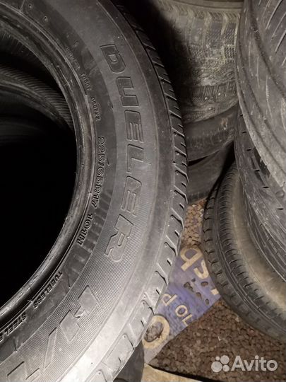 Bridgestone Dueler H/T 225/65 R17