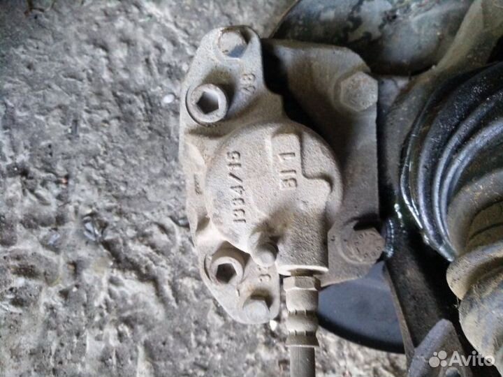 Суппорт тормозной Renault Logan седан K7J 710 2009