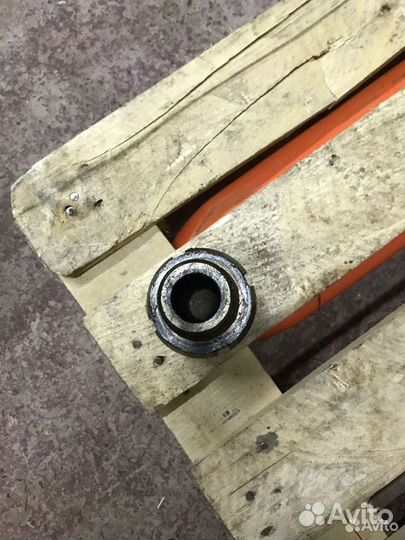 Штуцер элеватора 2-33-68 (з50/з50) урб2а2