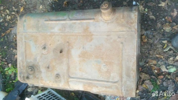 Топливный бак