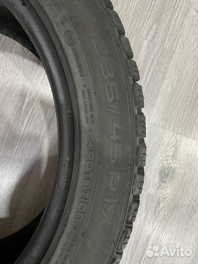Nokian Tyres Hakkapeliitta 9 235/45 R17