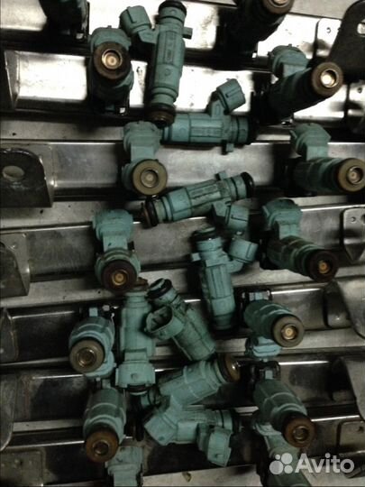 Форсунка топливная рампа Киа Рио Хендай Солярис