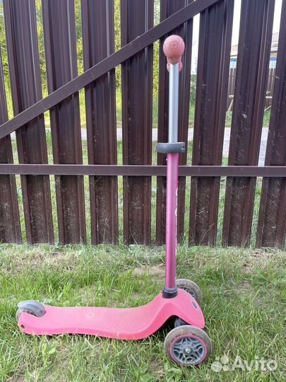 Самокат трехколесный globber primo lights