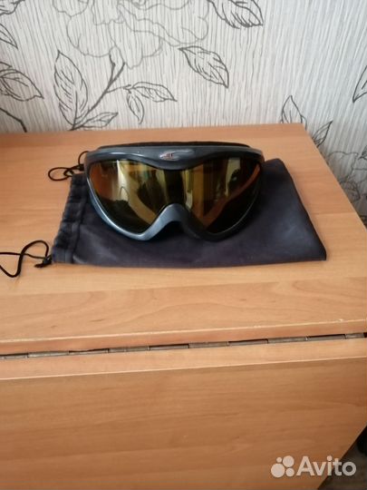 Горнолыжные очки