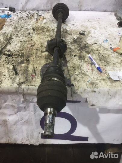 Привод передний правый Opel Vectra