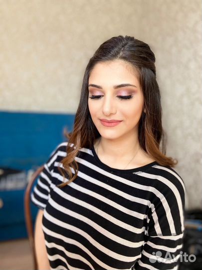 Стилист визажист