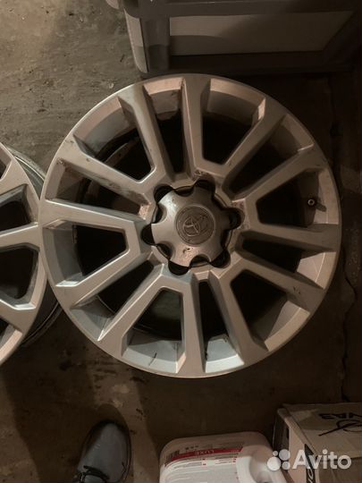 Диски r18 Toyota Б/У