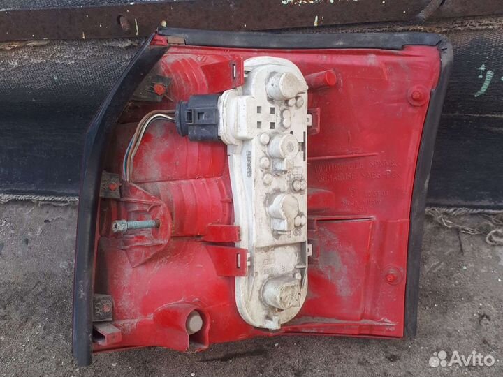 Задний левый фонарь ауди а4б6 audi a4b6