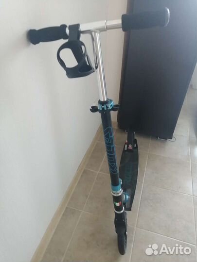 Самокат Roces