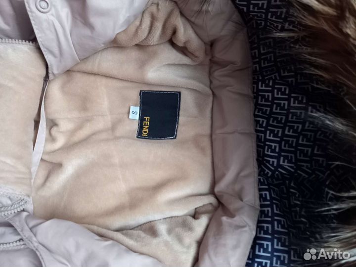 Зимний комбинезон для девочки