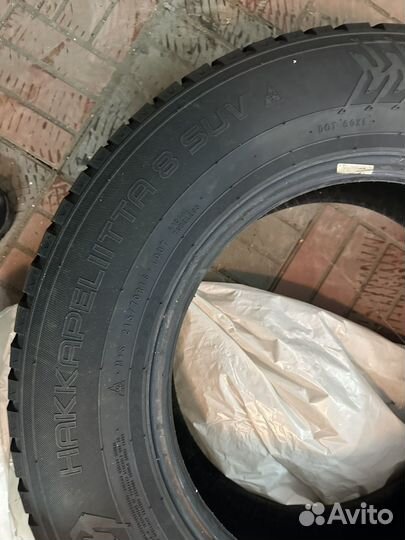 Nokian Tyres Hakkapeliitta 8 SUV 215/70 R16