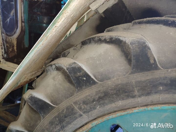 Трактор ЮМЗ 6АЛ, 1979