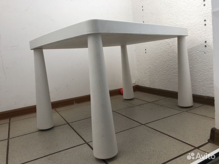 Детский столик IKEA