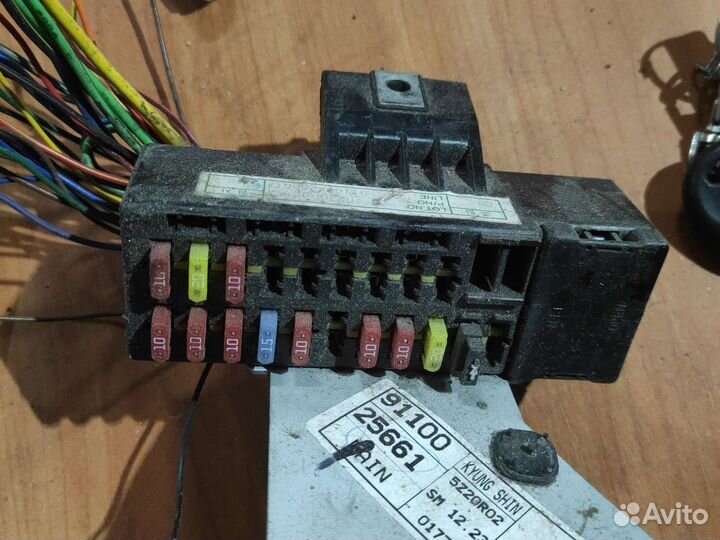 Блок предохранителей салон Hyundai accent