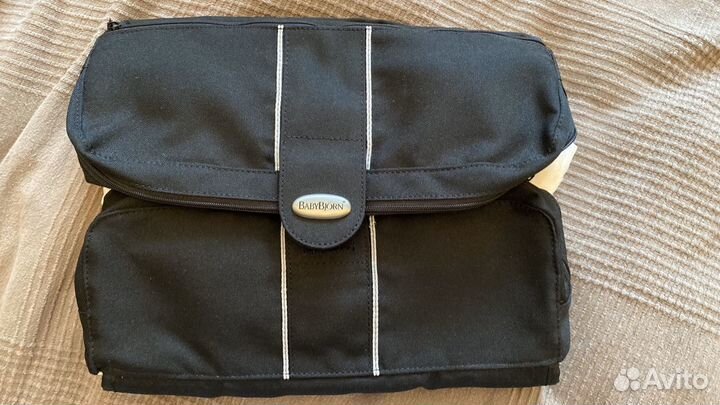 Переноской пеленальный матрасик Babybjorn