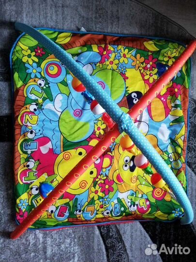 Развивающий коврик