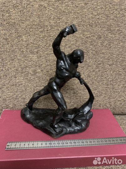 Статуэтка перекуем мечи на оралы