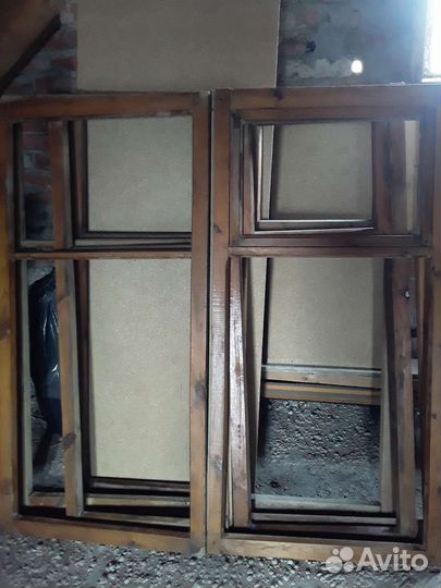 Деревянные оконные рамы б/у 3 шт цена за 1шт