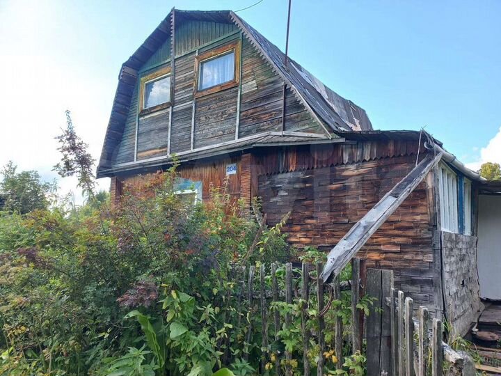 Дом 40 м² на участке 6 сот.