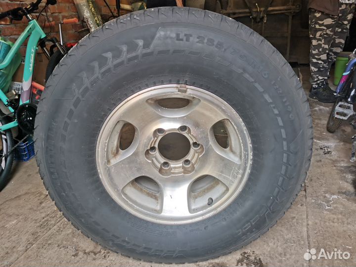 Nokian Tyres Hakkapeliitta LT2 285/75 R16