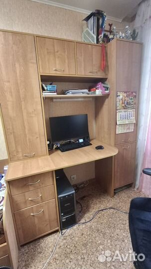 Бу стол и кровать