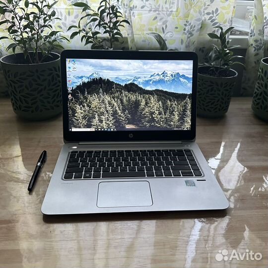 Metallic Ultrabook HP 14 i5