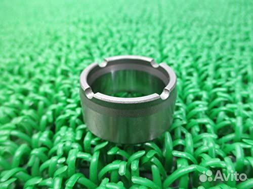 Втулка за ведущей звездой KLX250 -99, 92027-1800