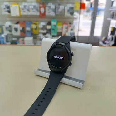 Смарт-часы TicWatch Pro 3 GPS