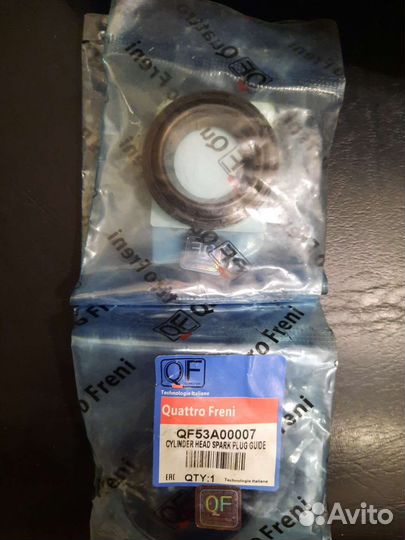 Сальники свечных колодцев Хонда аккорд 8