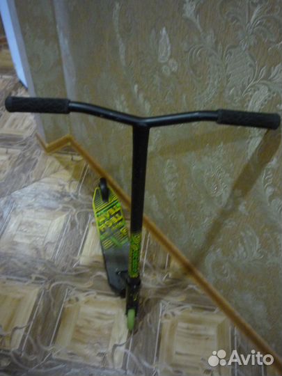 Трюковой самокат Tech Team Duker 202