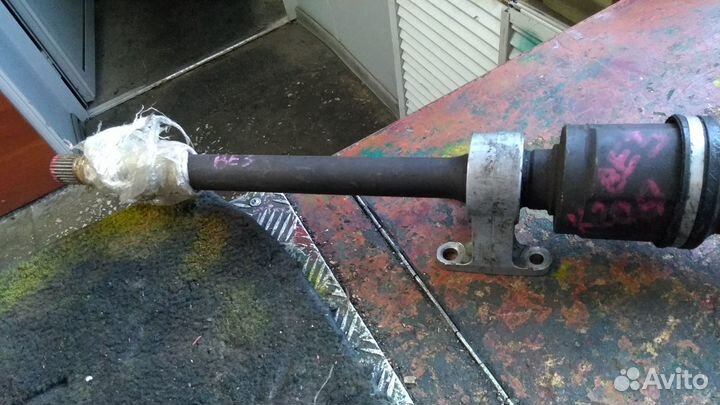 Правый передний привод на автомобиль Honda Edix