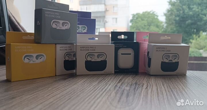Чехлы на наушники AirPods