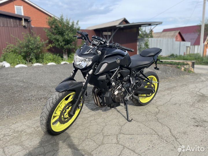Yamaha MT07