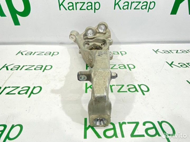 Кулак поворотный передний левый Mercedes-Benz Glc