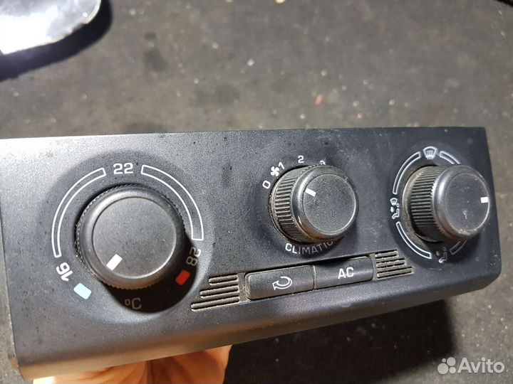 Блок управления печкой Skoda Fabia 2