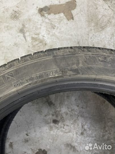 Pirelli Scorpion 275/40 R21 и 305/35 R21 107V