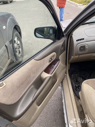 Mazda Familia 1.5 AT, 2002, 331 000 км