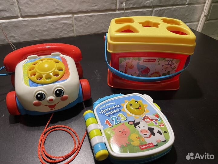 Развивающие игрушки Fisher Price от 1 года