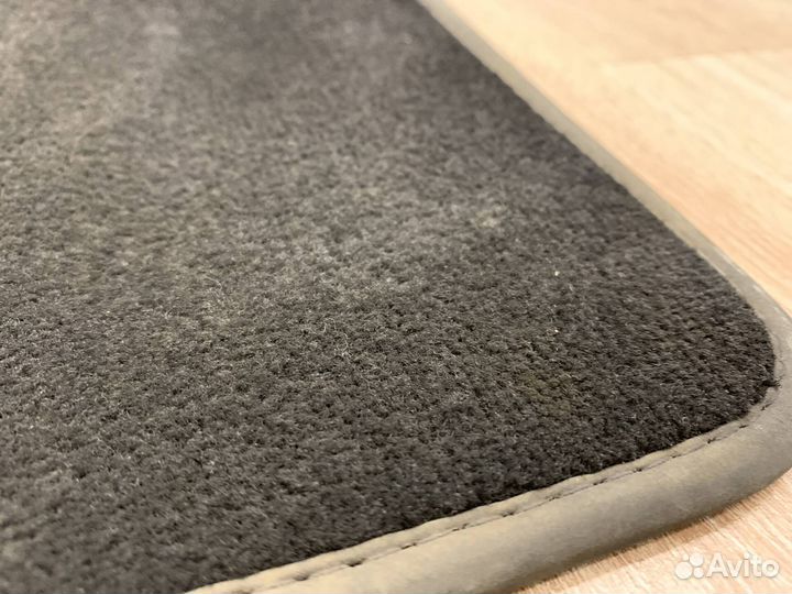 Коврик задний левый правый Mercedes W221 S 221