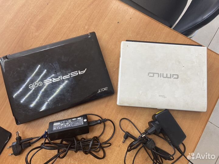 Нетбук Acer aspire one