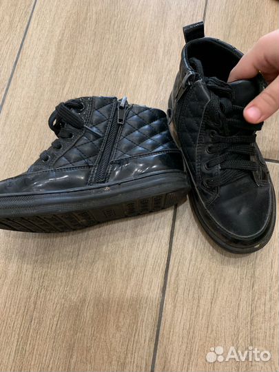 Ботинки демисезонные