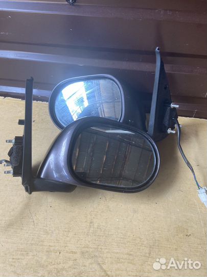 Зеркало правое nissan march AK12